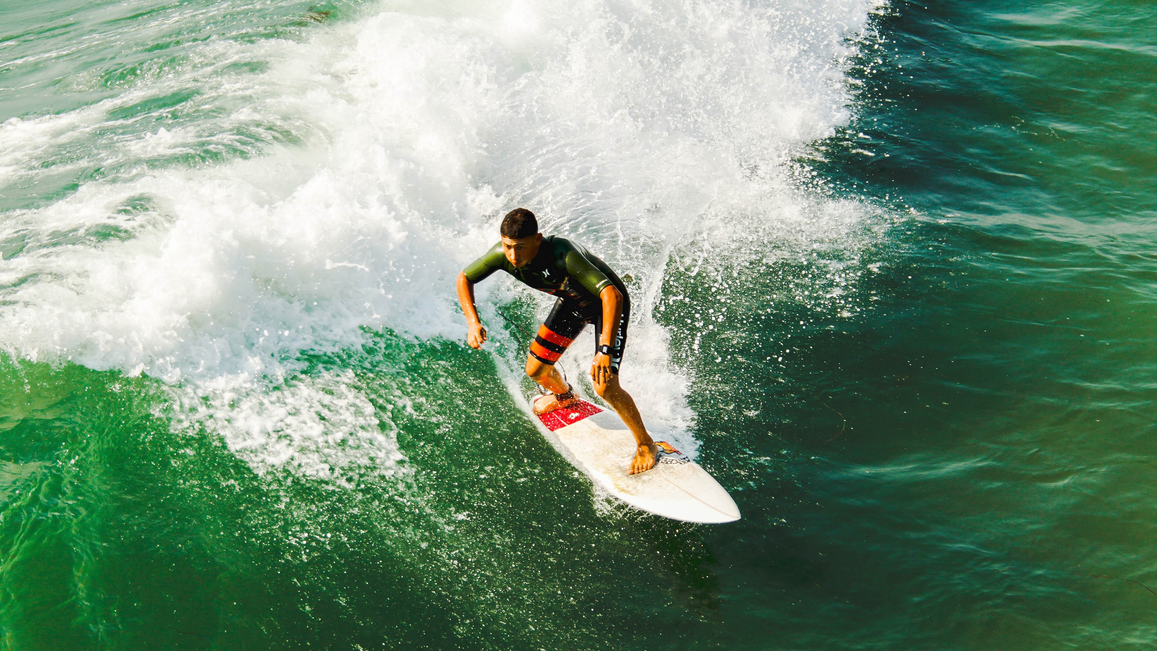 世界杯后：多名退役传奇加入国家队管理层 “用过来人经验弥合断层”
